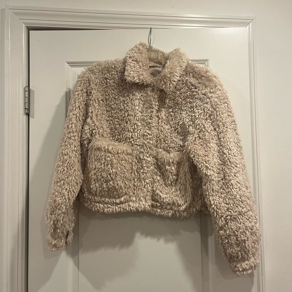 Abercrombie & Fitch Tan Fuzzy Jacket